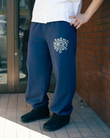 Стильные с логотипом штаны на резинке ADWYSD темно-синего цвета