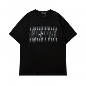 KIRIN STRANGE трендовая футболка черного цвета со стразами