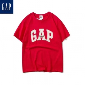 Красная от бренда GAP футболка с коротким рукавом оверсайз