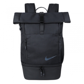 Чёрный спортивный рюкзак с лого Nike водоотталкивающий материал