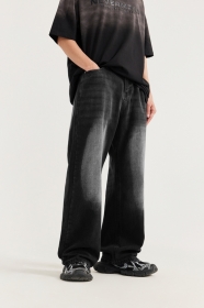 Универсальные в черном цвете джинсы INFLATION с карманами
