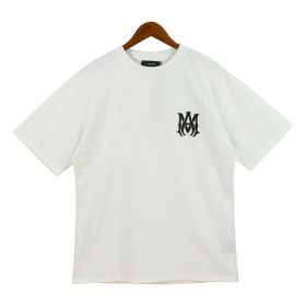 Стильная белая футболка AMIRI с брендовой надписью и логотипом