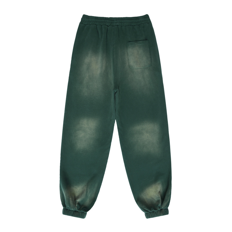 Спортивные штаны BE THRIVED зелёные крой оверсайз с нашитым карманом 