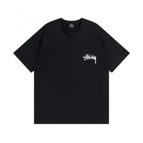 Черная футболка бренда STUSSY с ярким принтом "шар из мягких игрушек"