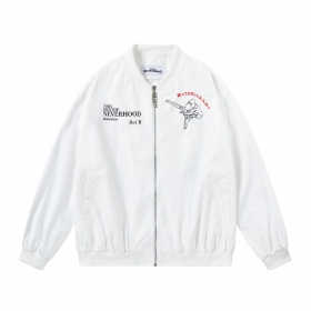 Белая универсальная на молнии от бренда NEVERHOOD куртка-бомбер