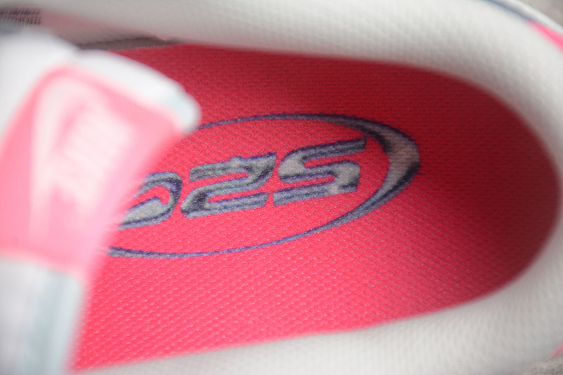 Базовые белые Nike SB Dunk Low 520 кроссовки с розовым лого