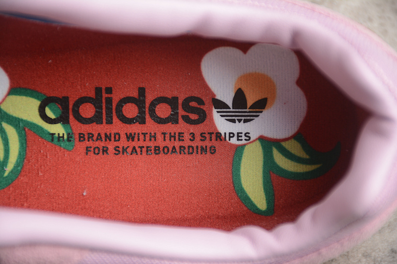 Розовые кроссовки Adidas originals Aloha Super "One Black Eye"