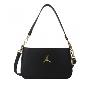 Стильная женская чёрная сумка клатч с лого Jordan с 2-мя ремешками