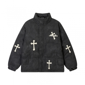 Оверсайз чёрная куртка AAST с нашитыми крестами по всей длине