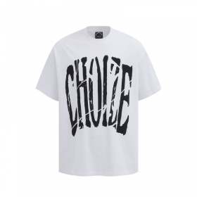 Стильная белая футболка с фирменным логотипом CHOIZE по центру