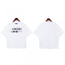 Повседневная белая футболка AMIRI с черной надписью спереди
