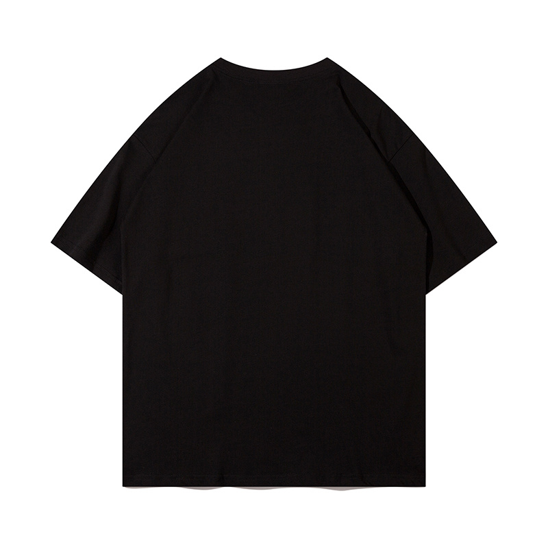Базовая черная футболка бренда Carhartt с карманом