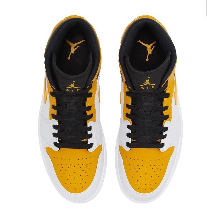 Белые с желтым и черным кроссовки Air Jordan Mid кожа