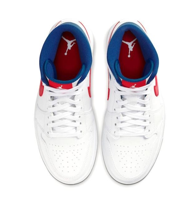 Белые с синим и красным кроссовки Air Jordan Mid кожа