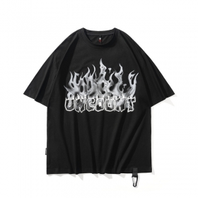 Чёрная футболка TCL Uncount с белым принтом огня спереди