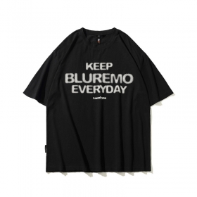 Чёрная футболка TCL с белым принтом Keep bluremo everyday