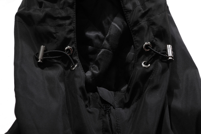 Чёрно-вишнёвая куртка Made Extreme