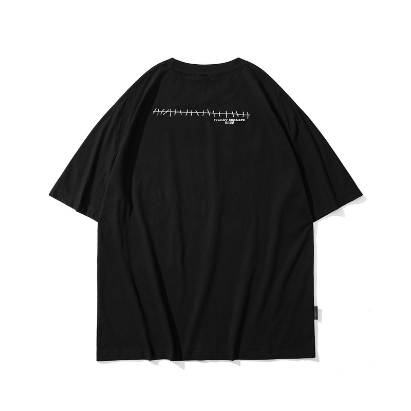 Чёрная футболка TCL с белым принтами и надписью Underside