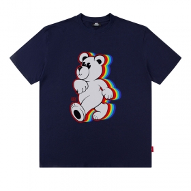 Стильная футболка от MAXWDF с принтом "Белый мишка" тёмно-синего цвета