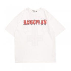 Белая с красным крестом и логотипом футболка от бренда Dark Plan