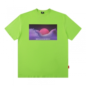 Оверсайз футболка MAXWDF салатового-цвета с удлинённым рукавом