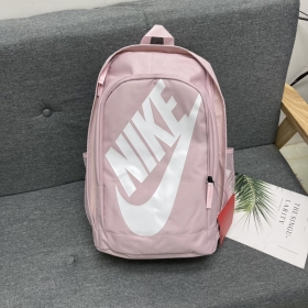 Универсальный светло-розовый рюкзак Nike с двойной молнией 