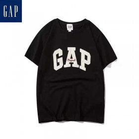Чёрная с лого GAP с коротким рукавом футболка свободного покроя
