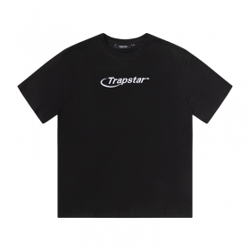 Чёрная Trapstar футболка с коротким рукавом и логотипом на груди