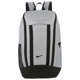 Серый рюкзак Nike из водоотталкивающей ткани с реверсивным замком