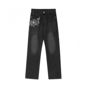 Долговечные черного цвета с надписью SomeLucky джинсы