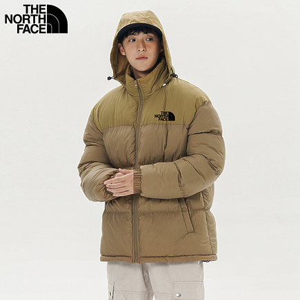 Бежево-коричневый оверсайз пуховик The North Face с манжетами