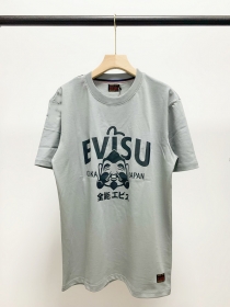 Светло-серая футболка Evisu с чёрным фирменным принтом на груди