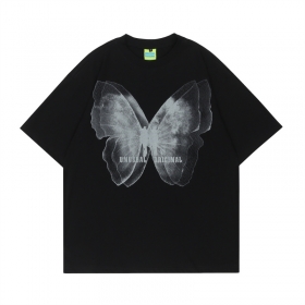 Чёрная футболка Unusual с принтом бабочки на спине и груди