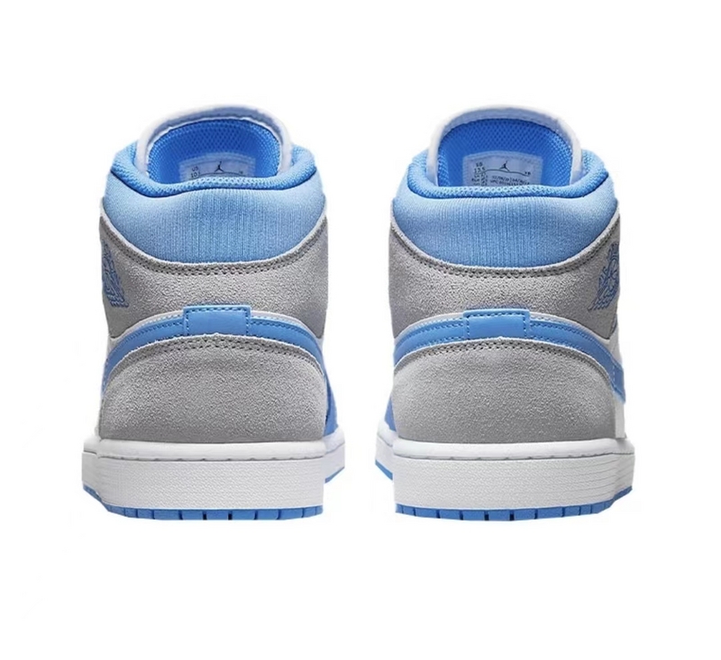 Кроссовки белые с голубым Air Jordan Mid кожа