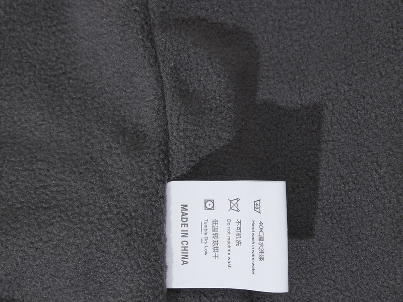Тёмно-серая куртка шерпа Made Extreme с лого на спине