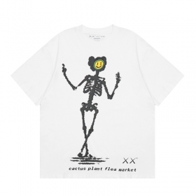CPFM удобная в белом цвете хлопковая футболка с принтом скелета
