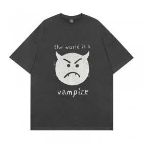 Тёмно-серая с рисунком "Вампир" футболка Vintage со спущенным плечом
