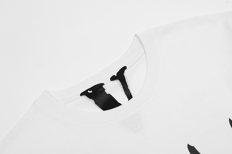 Хлопковая белая футболка свободного кроя с фирменным логотипом VLONE 