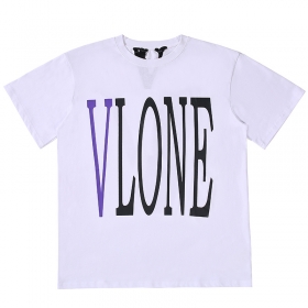 Белого цвета VLONE футболка с логотипом в фиолетовых тонах
