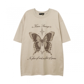 Бежевая футболка с бабочкой от бренда KIRIN STRANGE