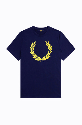 Из качественного материала FRED PERRY темно-синяя футболка