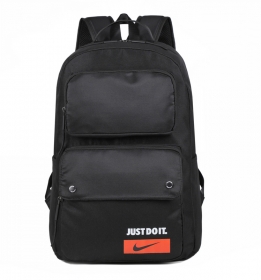 Эргономичный рюкзак бренда Nike с лого черного цвета