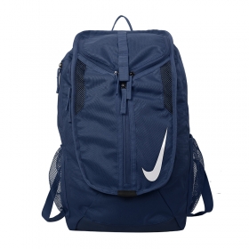 Вместительный синий рюкзак Nike выполнен из 100% полиэстера