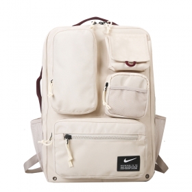 Рюкзак Nike молочный с множеством карманов из 100% полиэстера