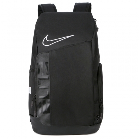 Текстильный чёрный спортивный рюкзак Nike с логотипом