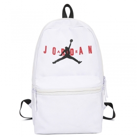 Вместительный рюкзак фирмы Nike Jordan белого цвета с малым карманом