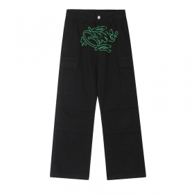 Черные карго штаны Knock Knock с зеленым принтом "Граффити"