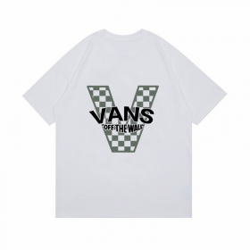 Удлинённая белого-цвета с фирменным принтом Vans футболка