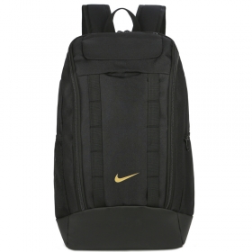 Стильный чёрный рюкзак с логотипом Nike регулирующие плечевые лямки 