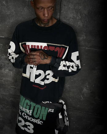 Свитшот RRR 123 Rivington черный с эластичными манжетами